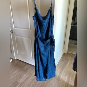 Lulu's Navy Floral Midi Dress